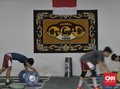 FOTO: Tim Angkat Besi Indonesia Bersiap Menuju Olimpiade