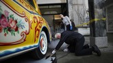 Mobil disumbangkan ke Museum Desain Cooper-Hewitt sebelumya akhirnya dilelang pada 1985 dan dibeli oleh pengusaha, Jim Pattison, dengan harga hampir US$2,3 juta. (Chad Hipolito/The Canadian Press via AP)