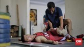 Angkat besi adalah salah satu cabang olahraga andalan Indonesia di Olimpiade. (CNN Indonesia/Adhi Wicaksono)