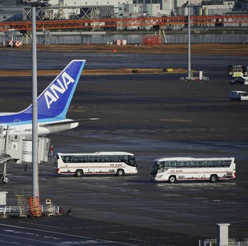 Begini Cara Jepang Evakuasi Warga yang Terjebak di Wuhan