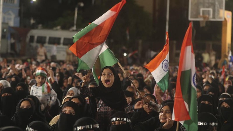 Demonstran di India telah menuntut pencabutan undang-undang kewarganegaraan makin memanas. UU itu dinilai mendiskriminasi Muslim di India.