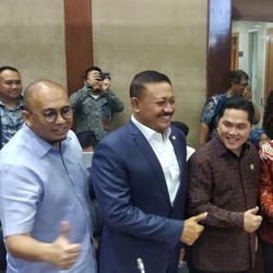 Respons SBY, Aria Bima: Anjing Menggongong Kafilah Berlalu