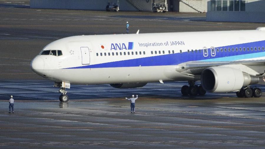 Pemerintah Jepang mengirim pesawat pertama ke Wuhan, China. Pesawat ini khusus untuk mengevakuasi ratusan warganya dari wabah virus corona.