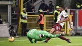 Bremer Gleison membuat kedudukan menjadi 2-1 di menit ke-71. (Marco Alpozzi/Lapresse via AP)
