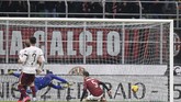 Giacomo Bonaventura berhasil membobol gawang Torino saat pertandingan baru berjalan 12 menit. (Fabio Ferrari/Lapresse via AP)