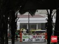 Walhi Demo Revitalisasi Monas, Tuntut Anies Tanam 190 Pohon
