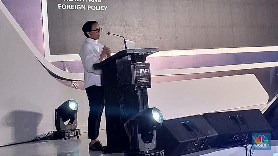Menteri Luar Negeri RI Retno Lestari Priansari Marsudi mengungkapkan penyebaran virus corona memang menyita energi sekaligus memengaruhi tingkat ekonomi dunia.