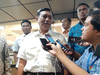 Corona Pukul Pariwisata RI, Luhut Cari Cara Tekan Kerugian