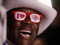 FOTO: Sorak Sorai dan Air Mata Warga Inggris Sambut Brexit