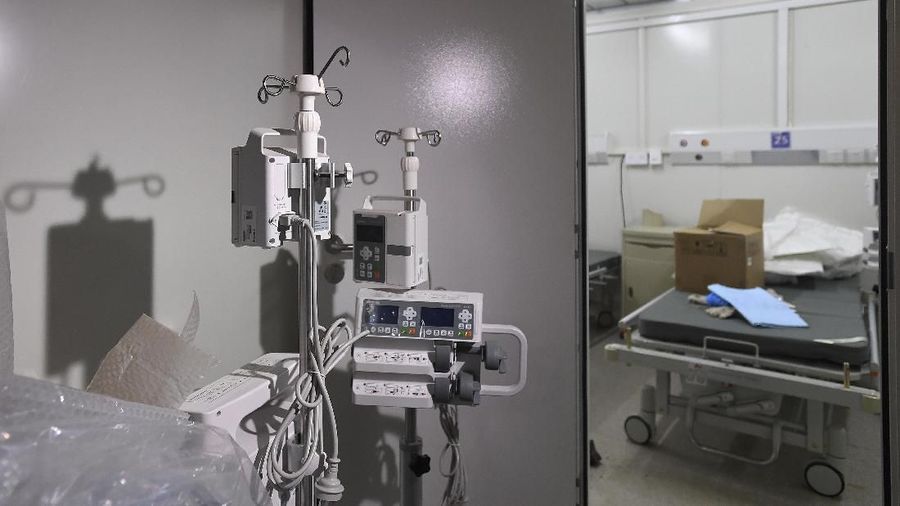 Pembangunan RS khusus pasien virus Corona di Wuhan dimulai ketika muncul laporan kekurangan tempat tidur di rumah sakit yang ditunjuk untuk menangani virus ini.