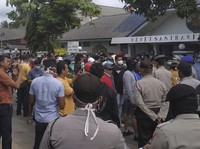 Menanti Aksi Jokowi Tangani WNI yang Positif Corona