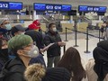 Cegah Corona Meluas, RI Tunda Bebas Visa bagi Warga Asing