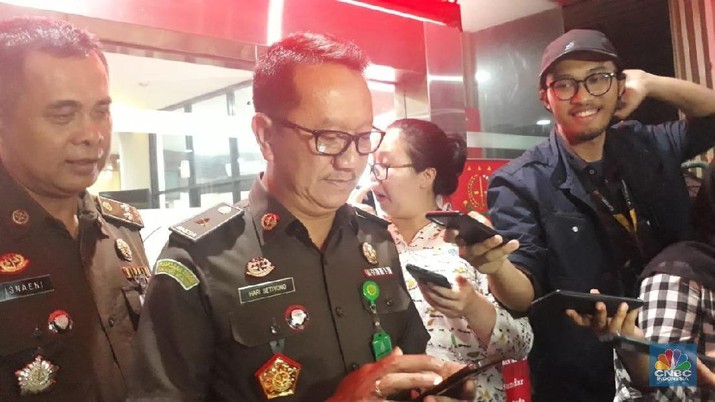Ini Kesulitan Kejagung Buru Aset Tersangka di Luar Negeri Simak penjelasan Kepala Pusat Penerangan Hukum Kejagung Hari Setiyono.