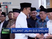 Duka Jokowi Saat Melayat ke Kediaman Gus Sholah