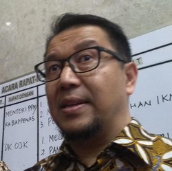 Sst...Tak Hanya Emco, OJK Juga Bidik Manajer Investasi Lain