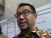 Sst...Tak Hanya Emco, OJK Juga Bidik Manajer Investasi Lain