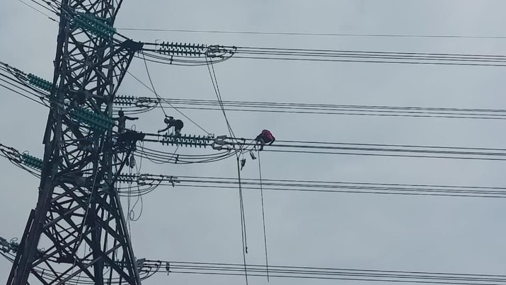 Sutet 500 kV Balaraja-Kembangan ,Proyek Prioritas untuk Keandalan Listrik Jawa – Bali. (Dok.PLN)