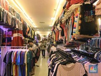 Jadi Tempat 'Buangan' Pakaian Impor, RI Setara dengan Nigeria