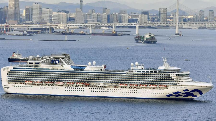 Jepang mengarantina sebuah kapal pesiar karena menemukan satu pasien corona.
