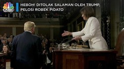 Heboh! Ditolak Salaman, Pelosi Robek Pidato Donald Trump