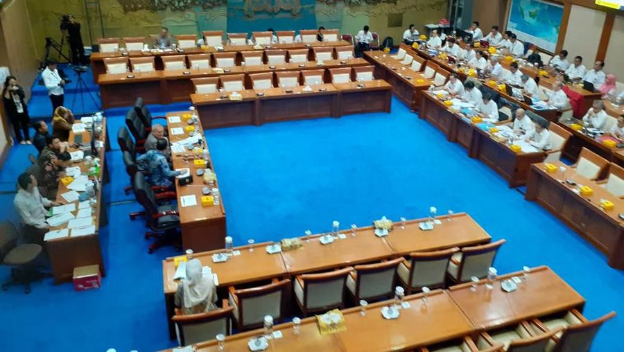 Dirjen Listrik curhat soal hambatan bangun pembangkit dan transmisi di Indonesia, yakni soal pembebasan lahan 
