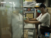 Corona Akhirnya Masuk RI, Bagaimana Kesiapan Obatnya?