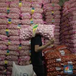 Duh! Harga Bawang Putih Diramal Bakal Terbang Terus Nih, Bun