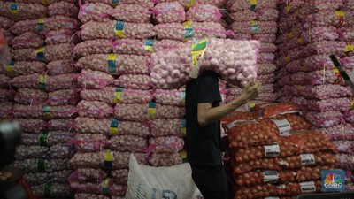 Selain Bawang Putih, RI juga Impor Apel Terbanyak dari China Bawang putih Indonesia terbanyak dipasok dari China.