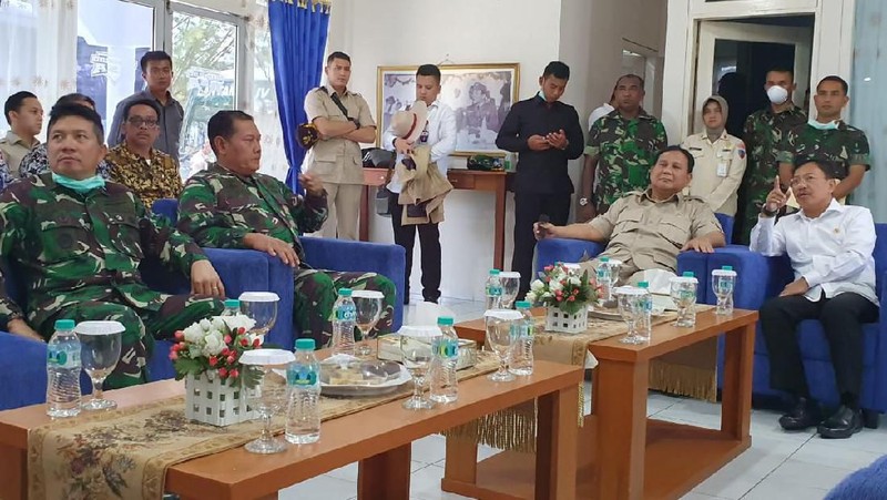 Kedatangan Prabowo dan Terawan bertujuan untuk meninjau observasi 238 WNI asal China yang dikarantina di kawasan itu