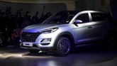 Hyundai Tucson baru menyapa calon konsumennya di Auto Expo 2020 berlangsung di New Delhi, India. (Photo by Money SHARMA / AFP)