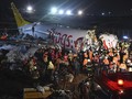 FOTO: Cuaca Buruk, Pesawat Boeing 737 Tergelincir di Turki