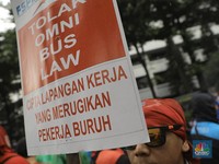 Heboh Pesangon, Dulu Mau Dihapus Kini Bakal Disunat