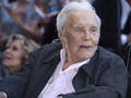 Torehan Sejarah Kirk Douglas dalam Industri Film AS