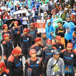 Terkuak Nih, Formula Kenaikan Gaji Buruh di Omnibus Law
