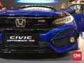 Honda Yakin Emblem RS Ubah Nasib Civic Hatchback