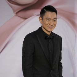 Viral Aktor Andy Lau Bikin Heboh Para Penggemar di China