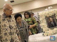 JB Sumarlin Tutup Usia, Sang Arsitek Ekonomi RI Era Soeharto