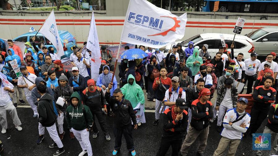 Jam Kerja Dianggap Eksploitatif