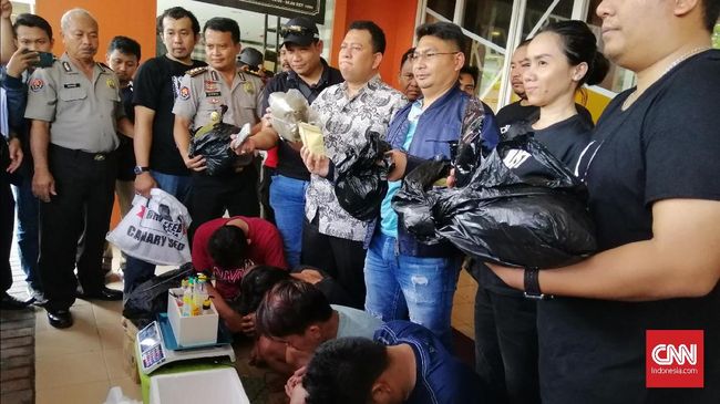 Polisi Bongkar Jaringan Ganja Sintetis Surabaya Jakarta