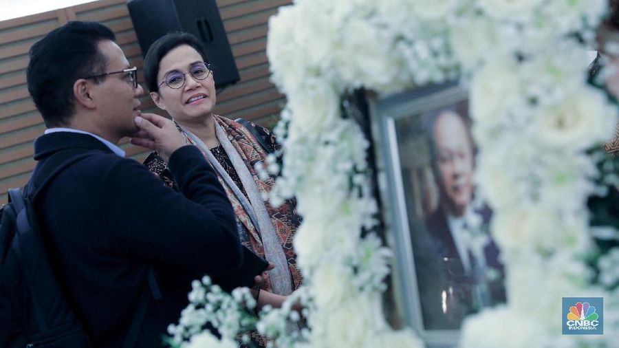 Sri Mulyani mengatakan sosok JB Sumarlin merupakan tokoh perubahan bagi ekonomi nasional.