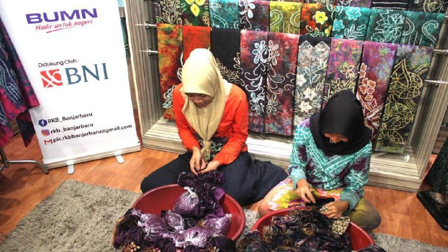 BNI menjadi bank yang menyalurkan KUR pada NDF, dan digunakan untuk mengembangkan galeri yang hari ini dikunjungi Menteri Koperasi & UMKM