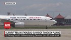 VIDEO: Dijemput Pesawat Khusus, 61 Warga Tiongkok Pulang