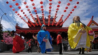 FOTO: Cap Go Meh Tak Cuma Milik Barongsai