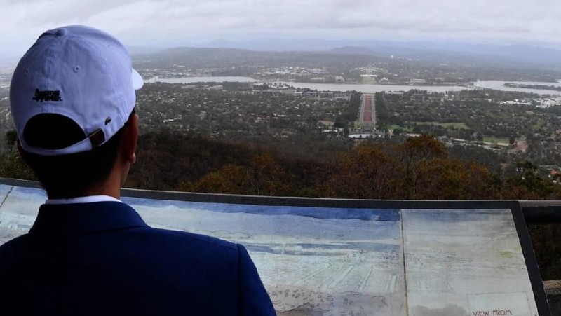 Kota Canberra sendiri dibangun pada tahun 1913 dan memiliki penduduk sekitar 400 ribu jiwa.