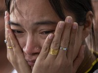 Raut Duka Keluarga Korban Penembakan Brutal di Thailand