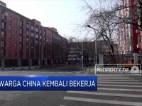 Warga China Kembali Bekerja
