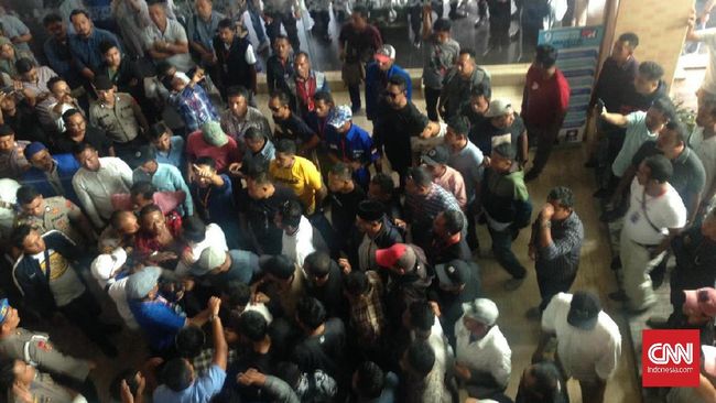 Peserta Kongres PAN Kecewa Insiden Perampasan Laptop Panitia