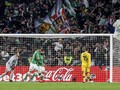 Dua Kontroversi di Balik Kemenangan Barcelona