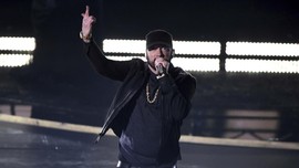 Eminem Ungkap Alasan Mau Tampil di Oscar Usai 18 Tahun
