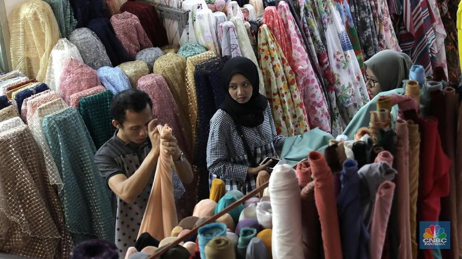 Virus Corona belum Mengganggu Industry Tekstil di Tanah Abang. (CNBC Indonesia/Muhammad Sabki)
